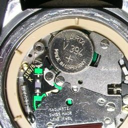 スイス製ブランド時計に組み込まれているレナータの電池